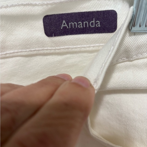 Gloria Vanderbilt Amanda White Denim Jeans Size 14 Short - Picture 3 of 9